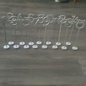 Wooden Table Numbers (1-15) With Holder Ba